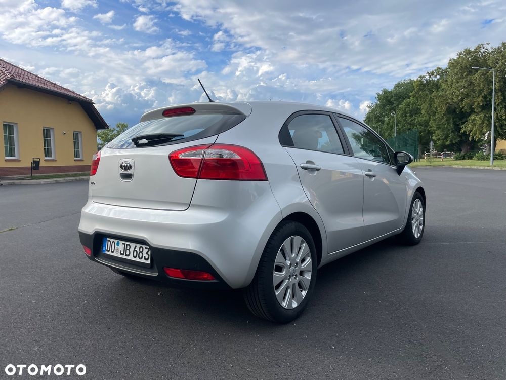 Kia Rio 1.4 Platinum Edition - 9