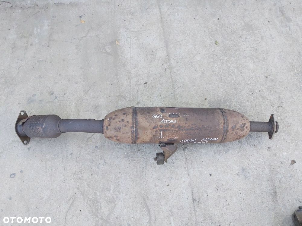 Toyota Auris I 1,6 dual vvti katalizator tłumik środkowy GH5 - 1
