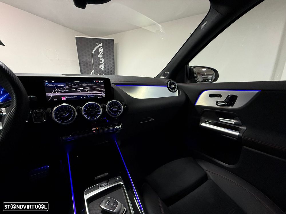 Mercedes-Benz EQA 300 4Matic AMG Line - 53