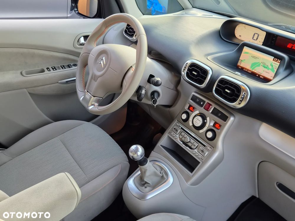 Citroën C3 Picasso 1.6i Exclusive - 22
