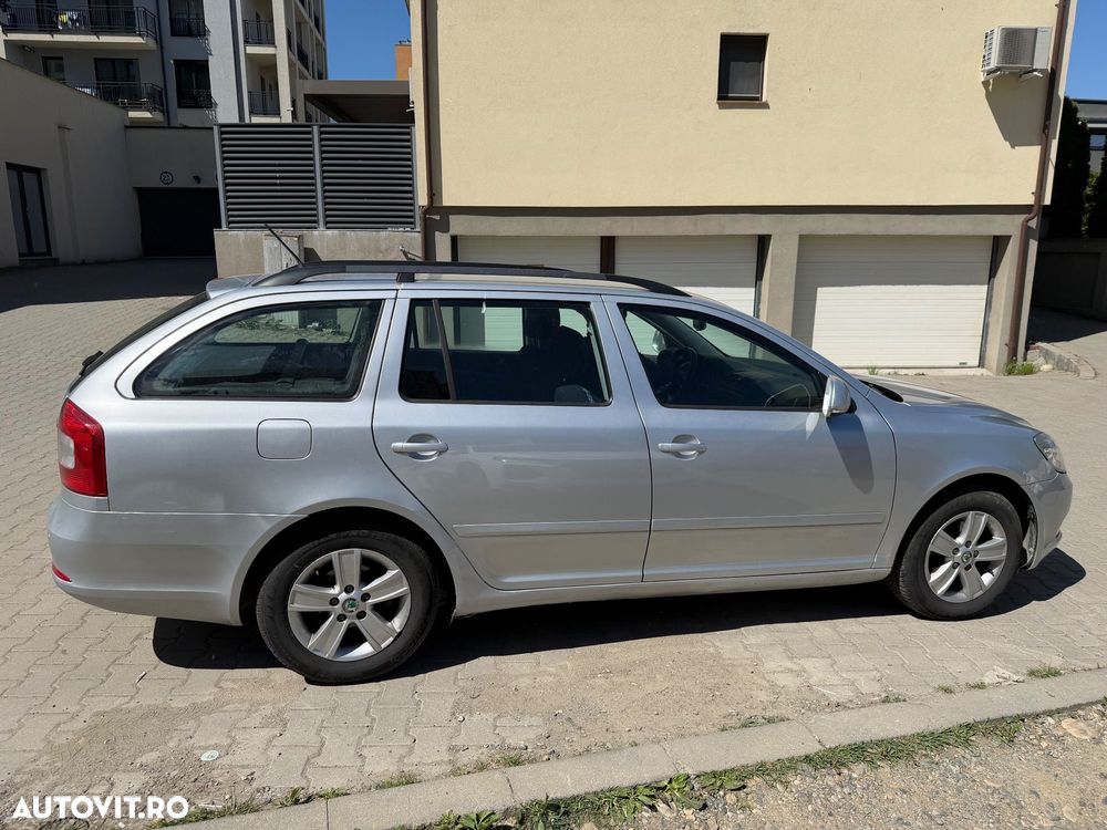 Skoda Octavia 1.6 TDI ELEGANCE - 12