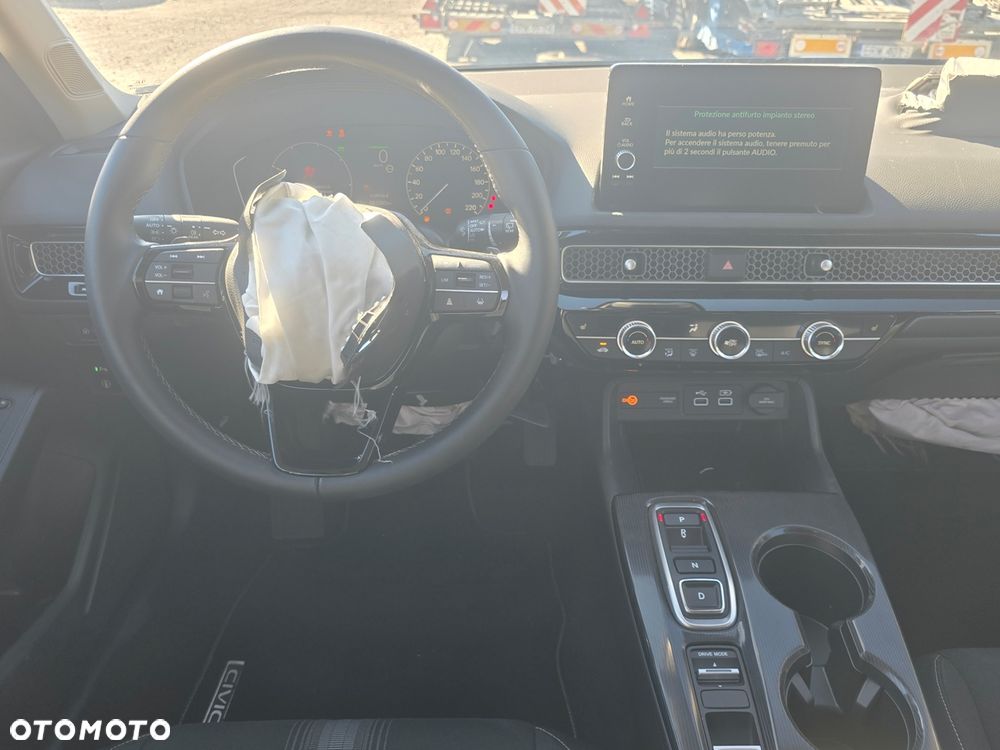 Honda Civic 2.0 i-MMD Hybrid Advance - 25