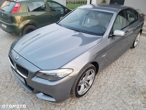 BMW Seria 5 528i xDrive