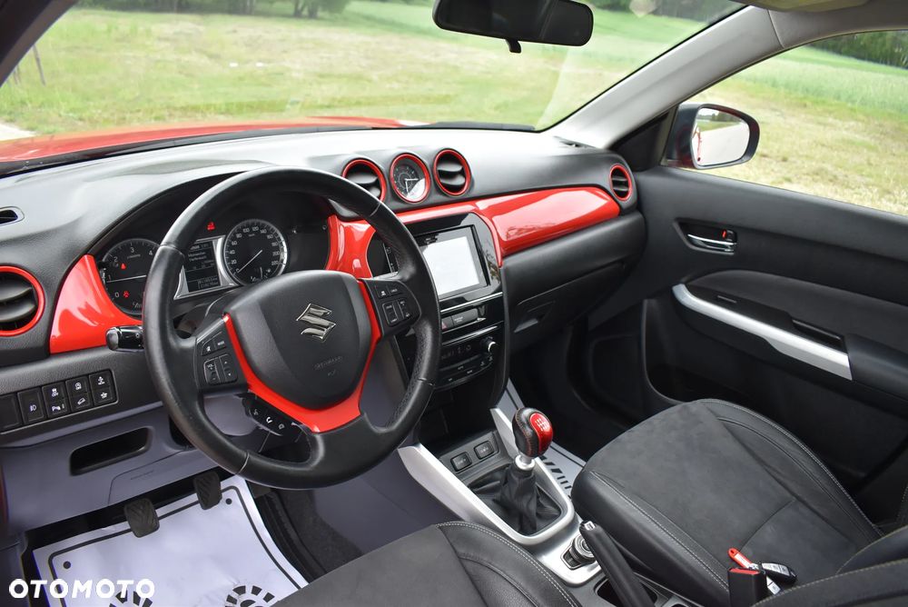 Suzuki Vitara 1.6 DDiS (4x4) Allgrip Comfort - 25