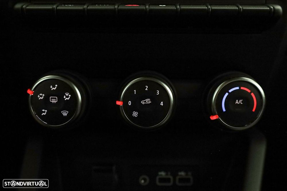 Renault Clio 1.0 TCe Evolution Bi-Fuel - 12