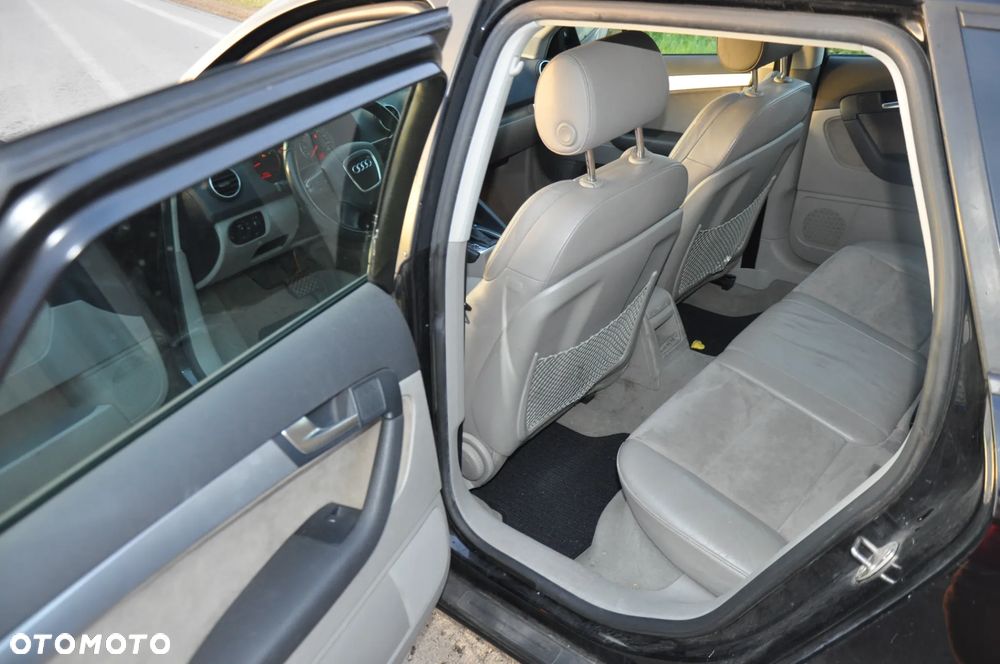 Audi A3 Sportback 1.6 tiptronic S line Sportpaket plus - 11
