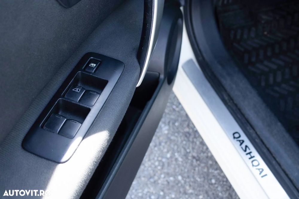Nissan Qashqai - 14