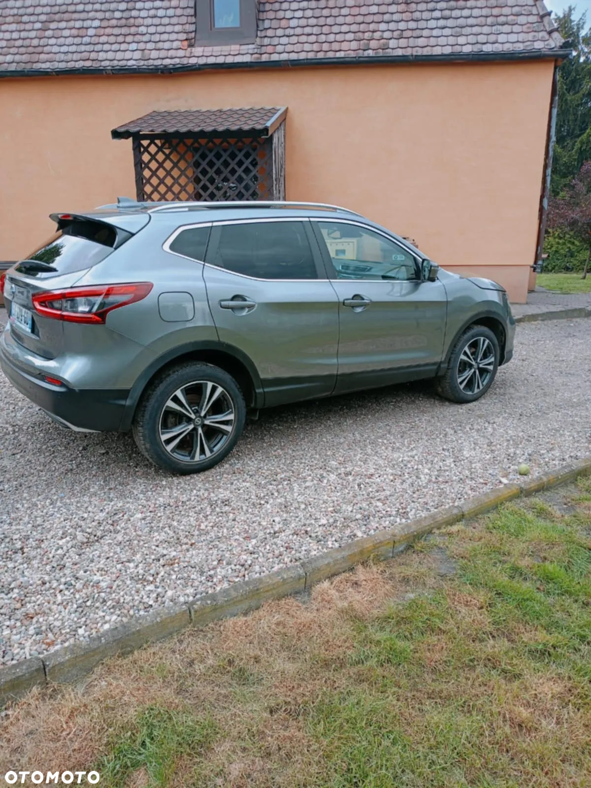 Nissan Qashqai 1.2 DIG-T 360 - 2