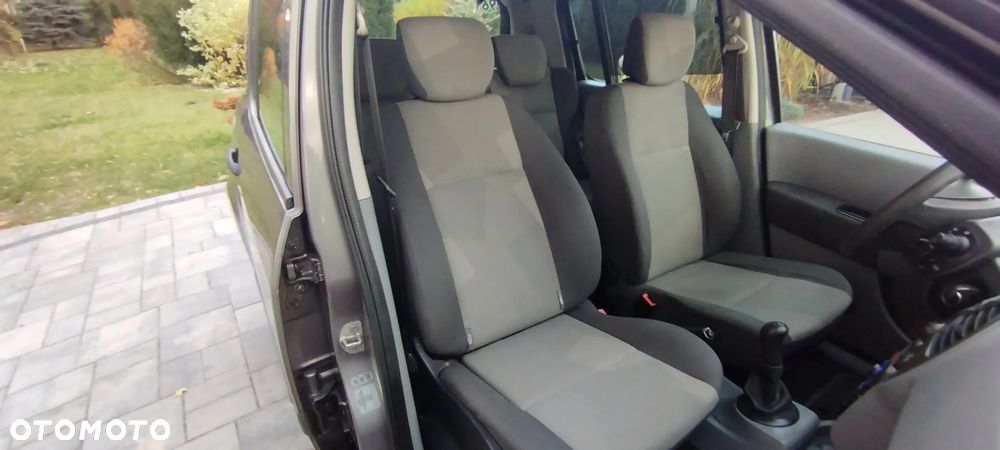 Renault Modus 1.2 16V Limited - 19