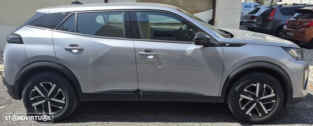 Peugeot e-2008 54 kWh Allure - 7
