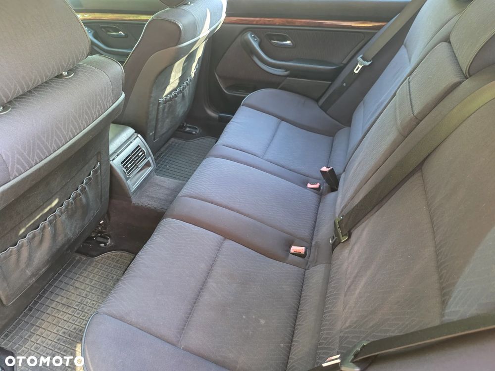 BMW Seria 5 - 9