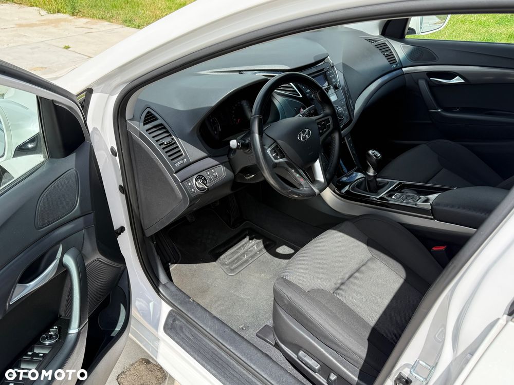 Hyundai i40 1.6 Comfort - 15