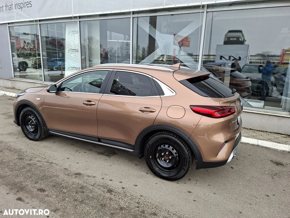 Kia XCeed 1.5 T-GDI 7DCT City+ - 6