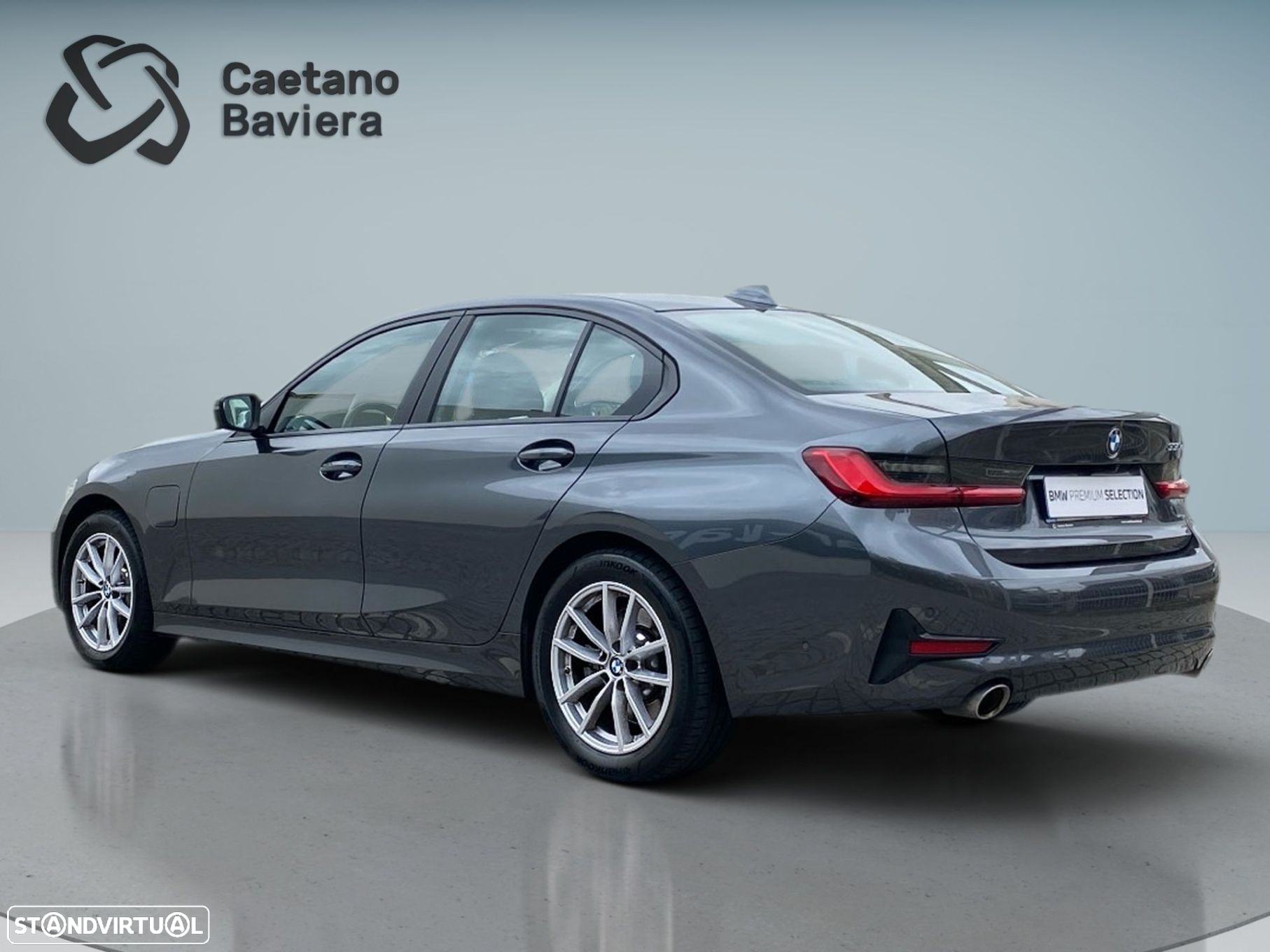 BMW 330 e Auto - 28