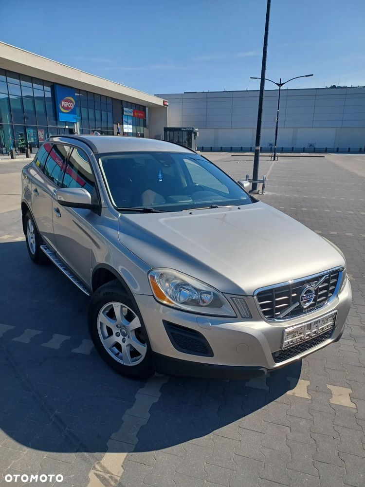 Volvo XC 60 D3 Momentum - 2