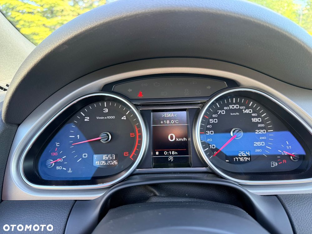 Audi Q7 - 11