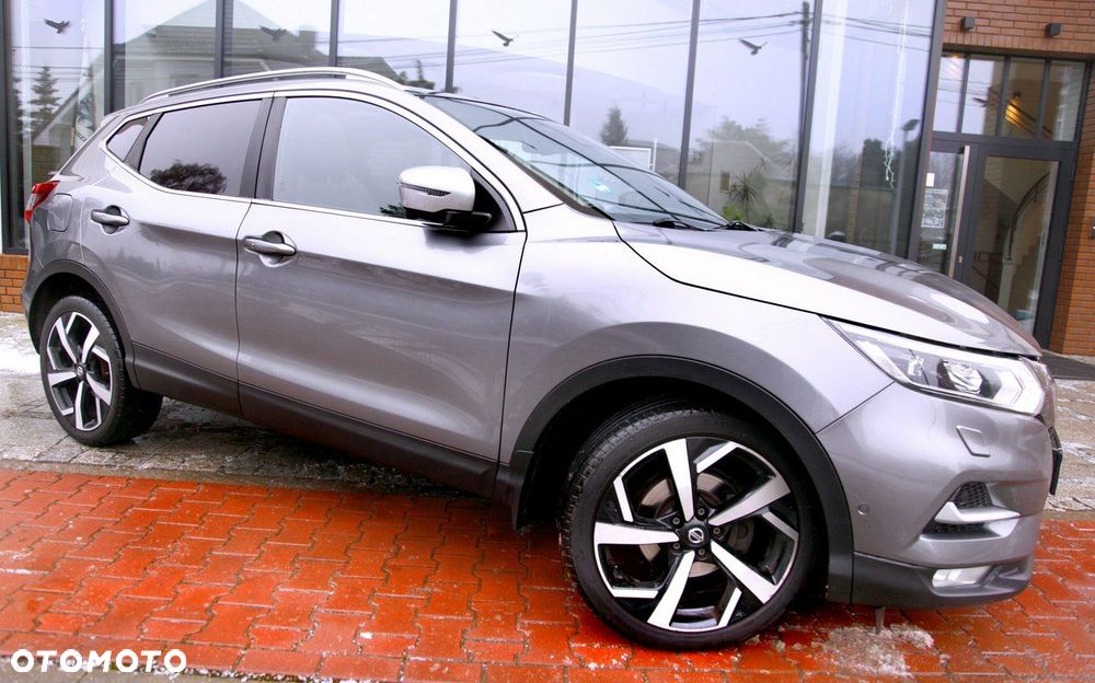 Nissan Qashqai 1.2 DIG-T Xtronic TEKNA+ - 34