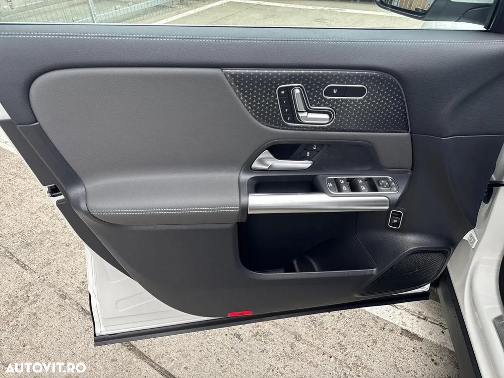 Mercedes-Benz EQA 250+ - 12