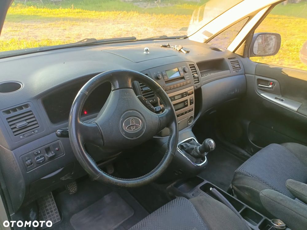 Toyota Corolla Verso 1.8 Sol - 6
