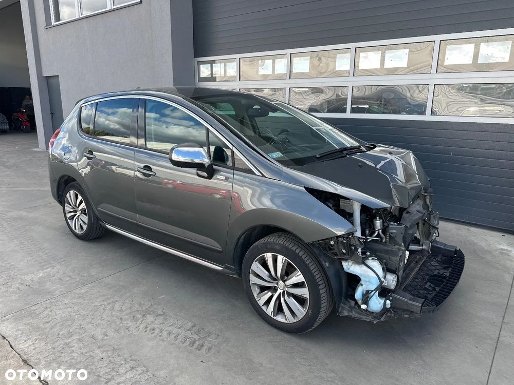 Peugeot 3008 1.6 BlueHDi Style S&S - 6