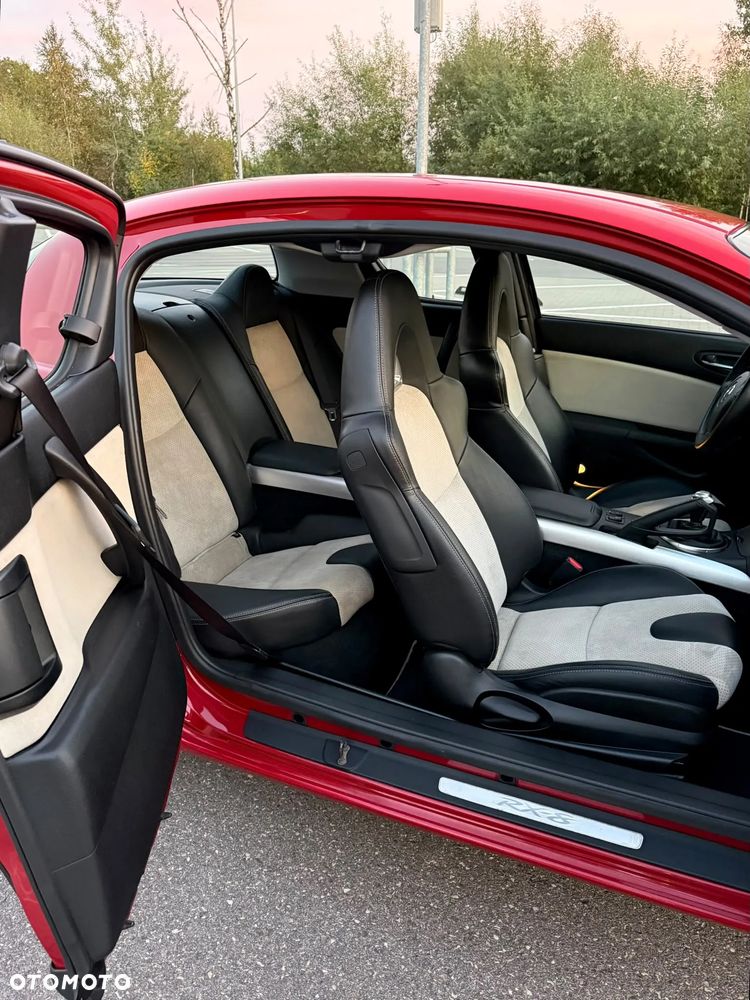Mazda RX-8 Revolution - 30