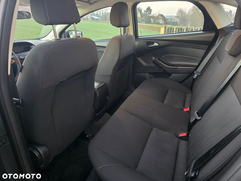 Ford Focus 2.0 EcoBoost ST mit Leder-Exclusiv-Paket - 11