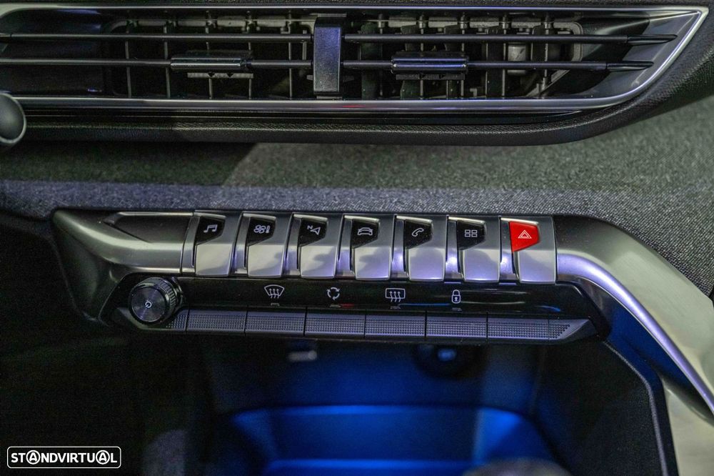 Peugeot 5008 1.2 PureTech Allure Pack - 28