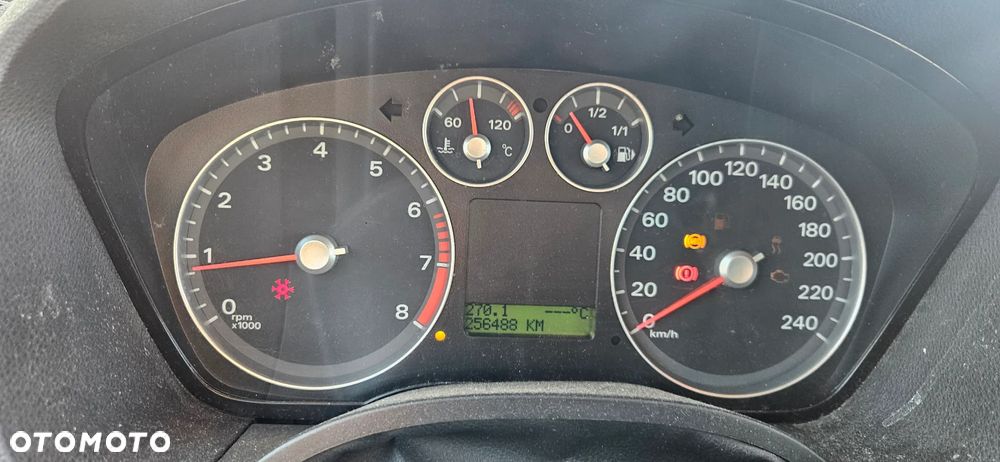 Ford Focus C-Max 2.0 Ghia - 11