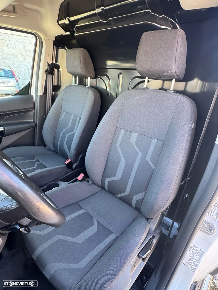 Ford Transit Connect - 11