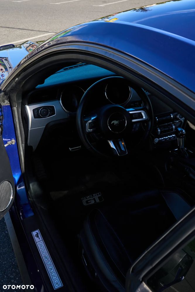 Ford Mustang 5.0 V8 GT - 8