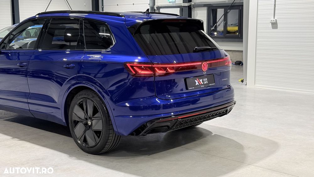 Volkswagen Touareg V6 TSI eHybrid PHEV R - 13
