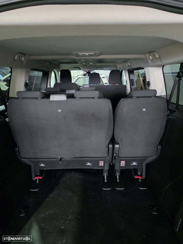 Peugeot Traveller - 22