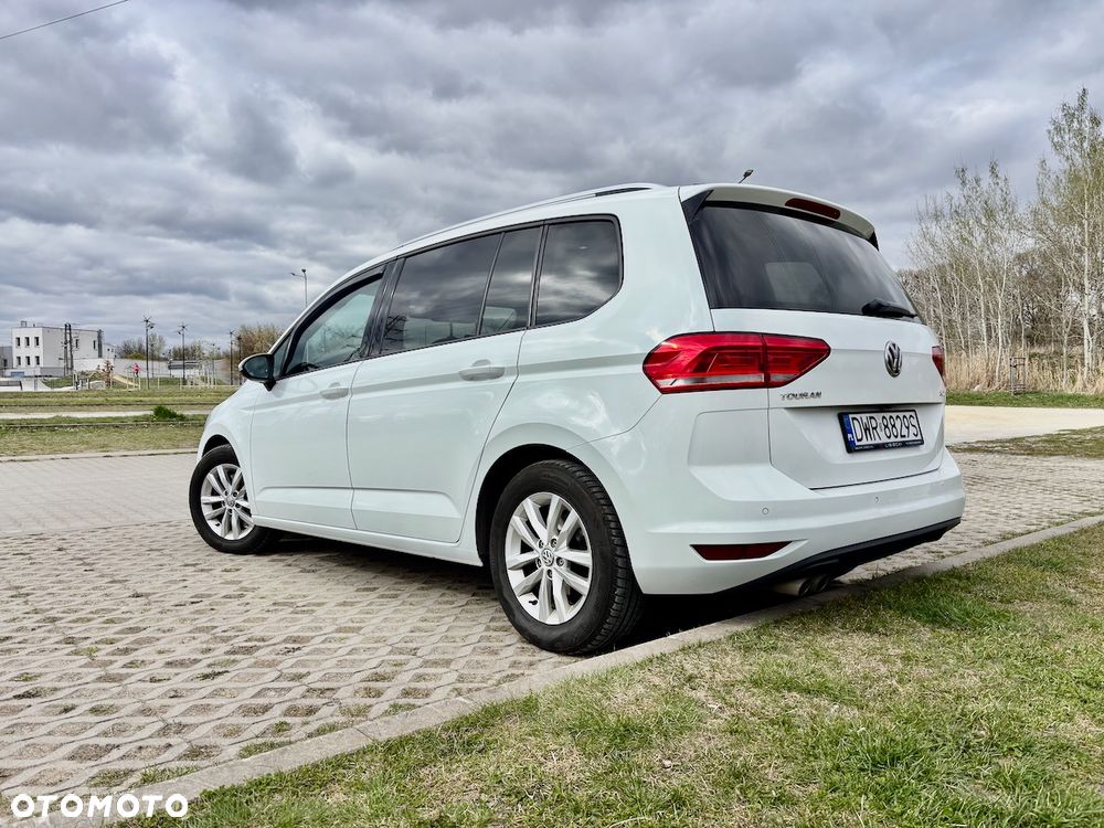 Volkswagen Touran 2.0 TDI BMT Comfortline DSG - 21