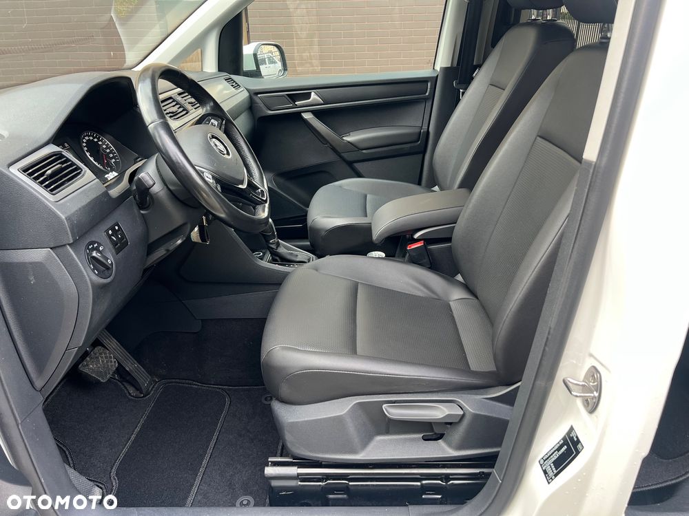 Volkswagen Caddy Maxi 2.0 TDI Comfortline DSG - 30