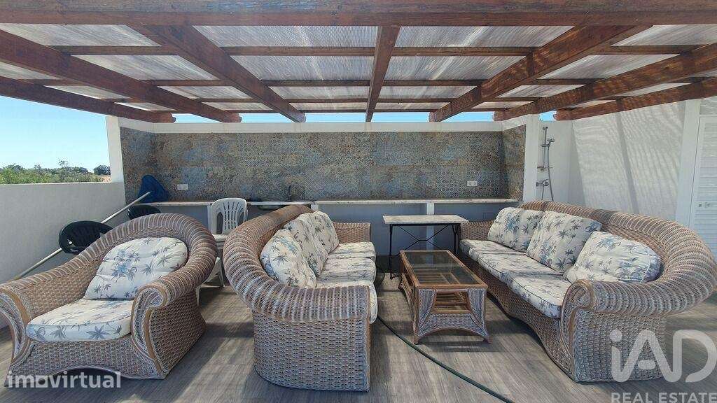 Casa de Campo T4 em Bensafrim e Barão de São João - Grande imagem: 3/39