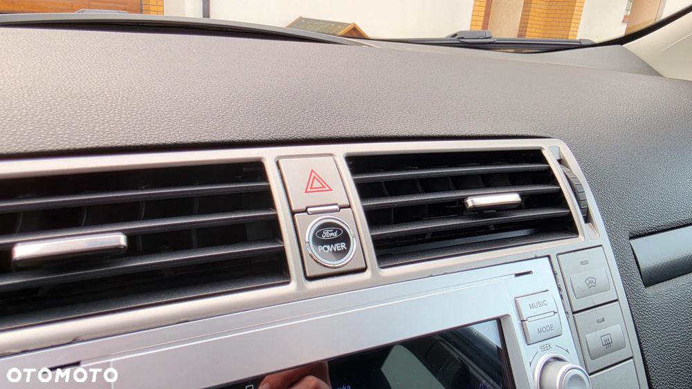 Ford Kuga 2.0 TDCi Titanium - 30