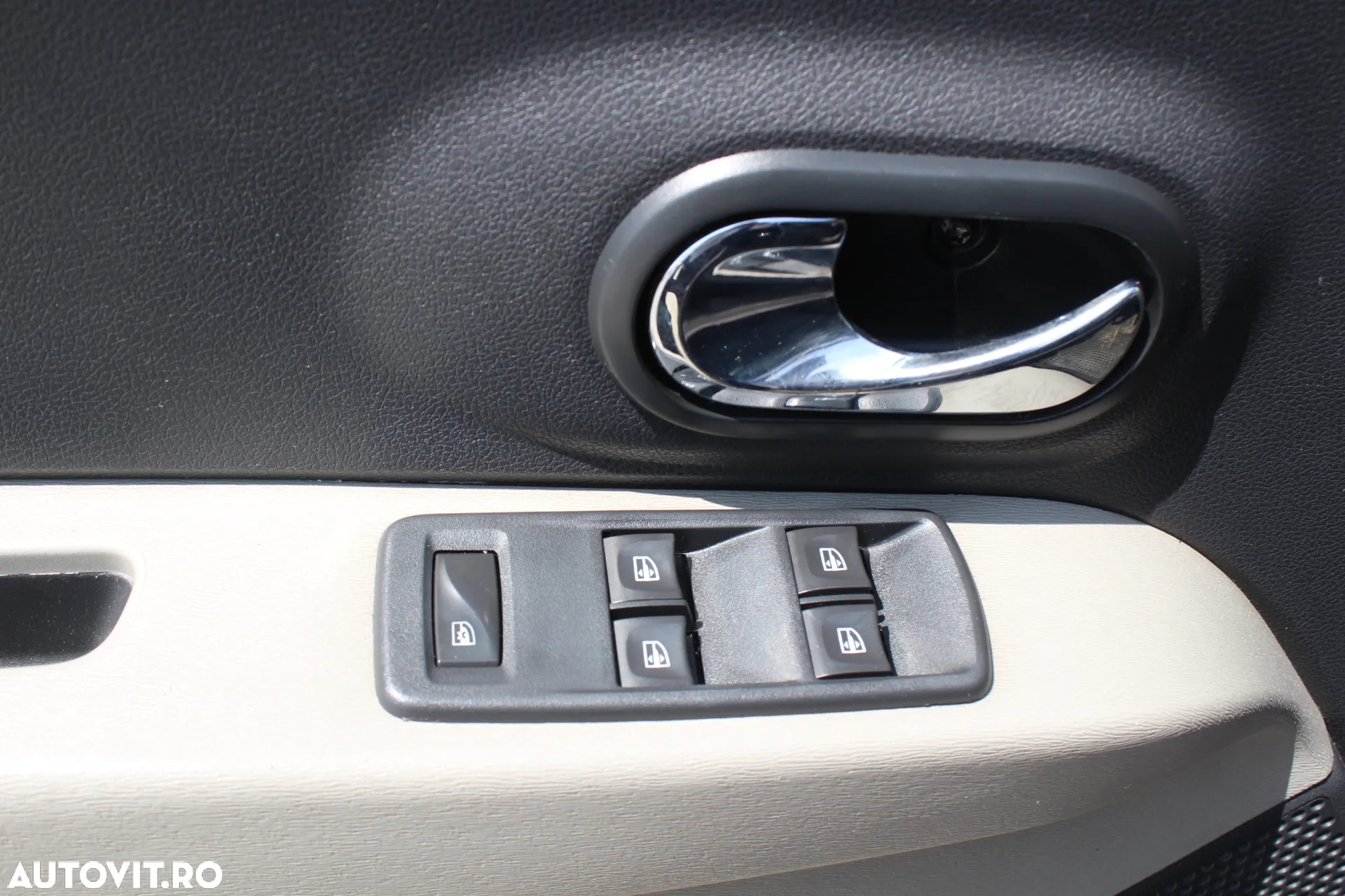 Dacia Lodgy dCi 110 Laureate - 9