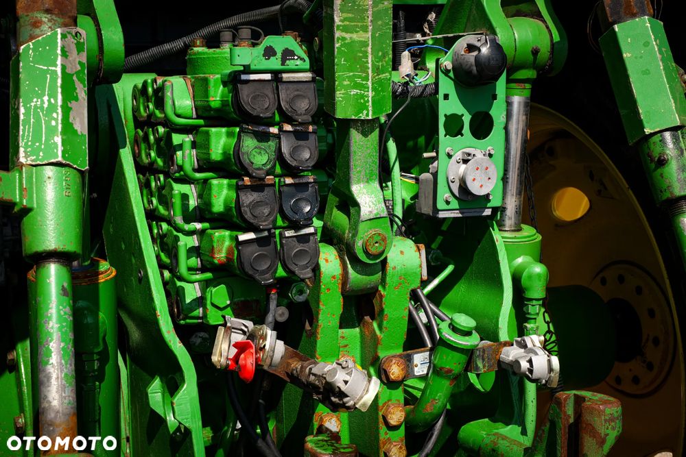 John Deere 8220 - 30