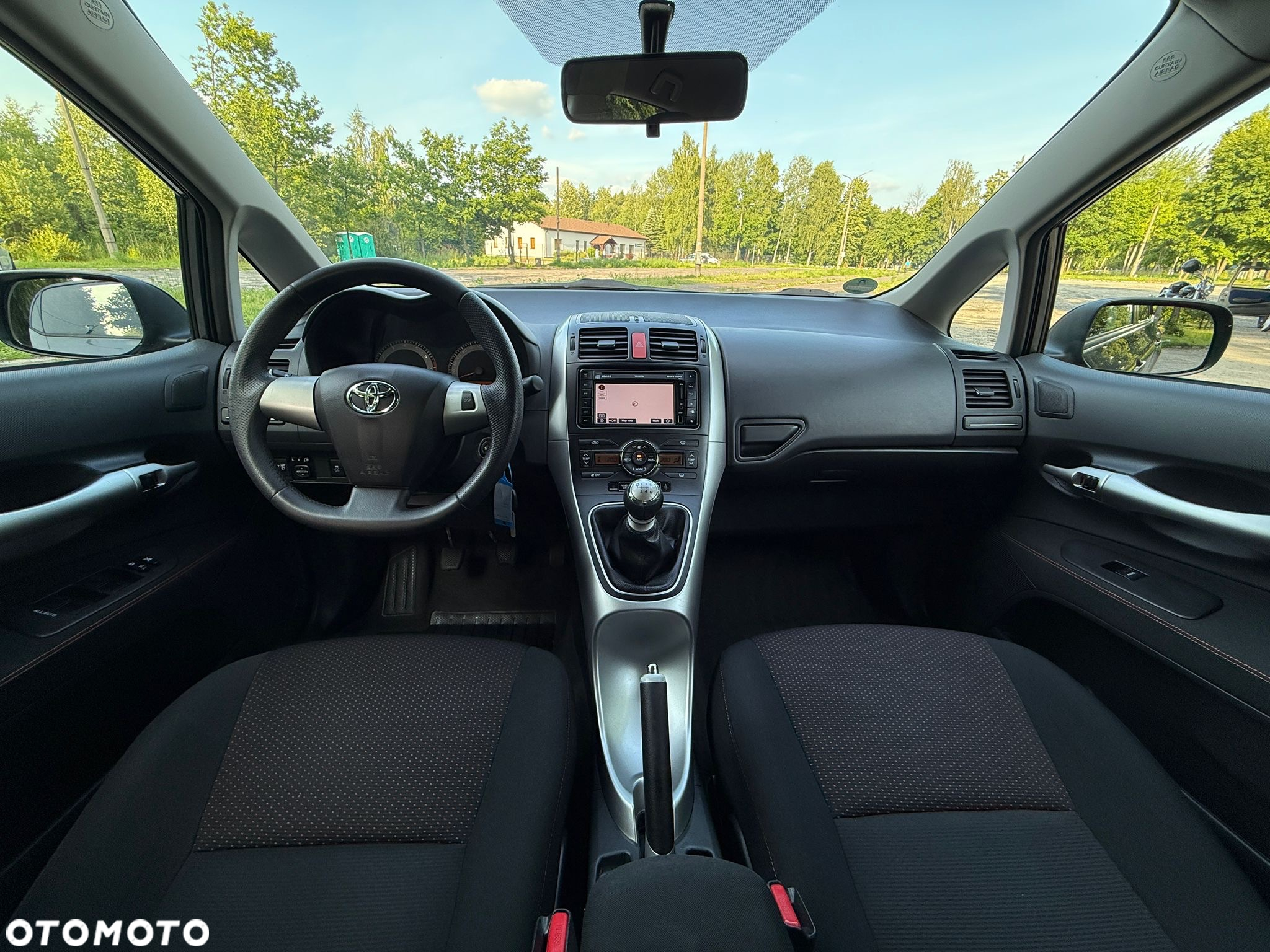 Toyota Auris 1.6 Life+ - 18