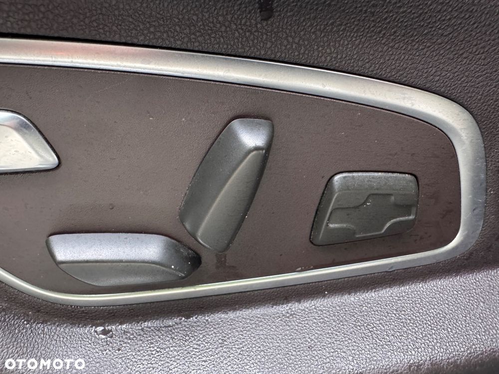 Renault Espace Energy dCi 160 EDC Initiale Paris - 23