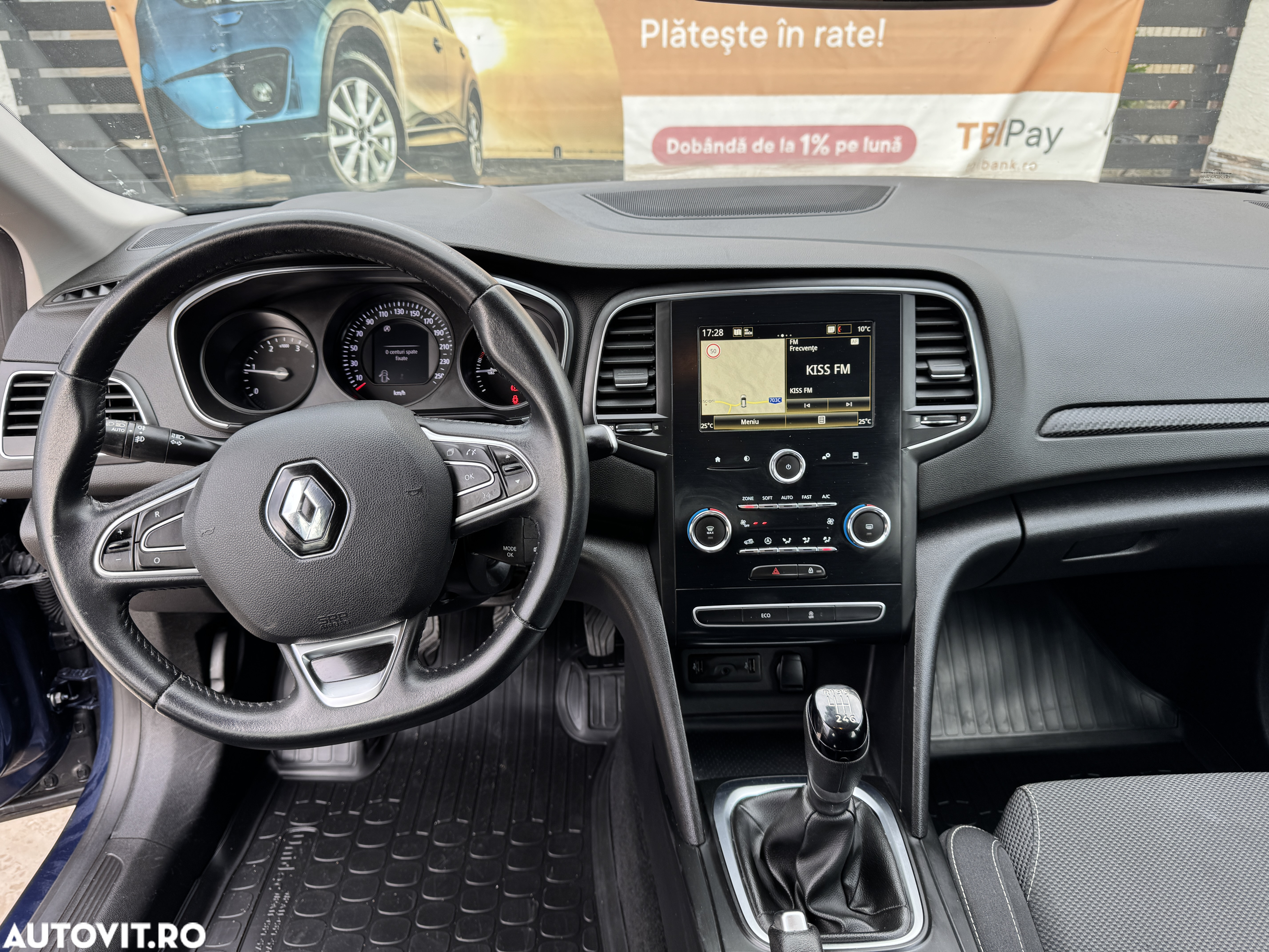 Renault Megane BLUE dCi Business - 16