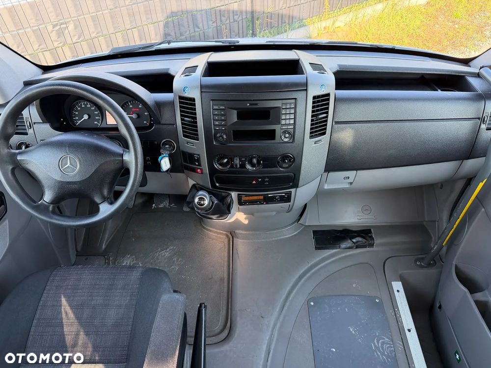 Mercedes-Benz Sprinter 513 - 35