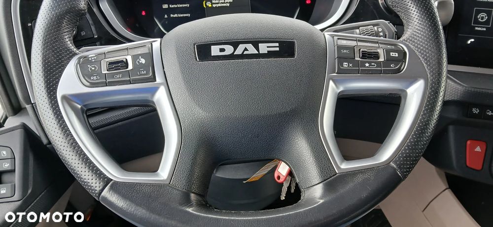 DAF XG - 21