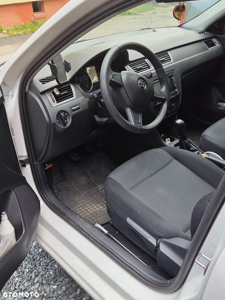 Skoda RAPID 1.4 TDI DPF Active - 5
