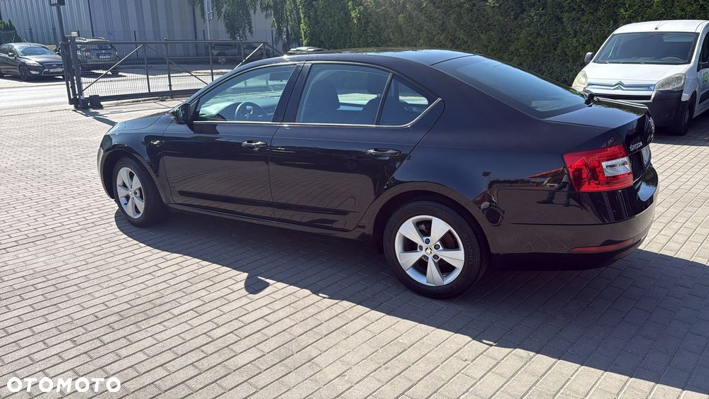 Skoda Octavia 1.6 TDI Ambition - 5