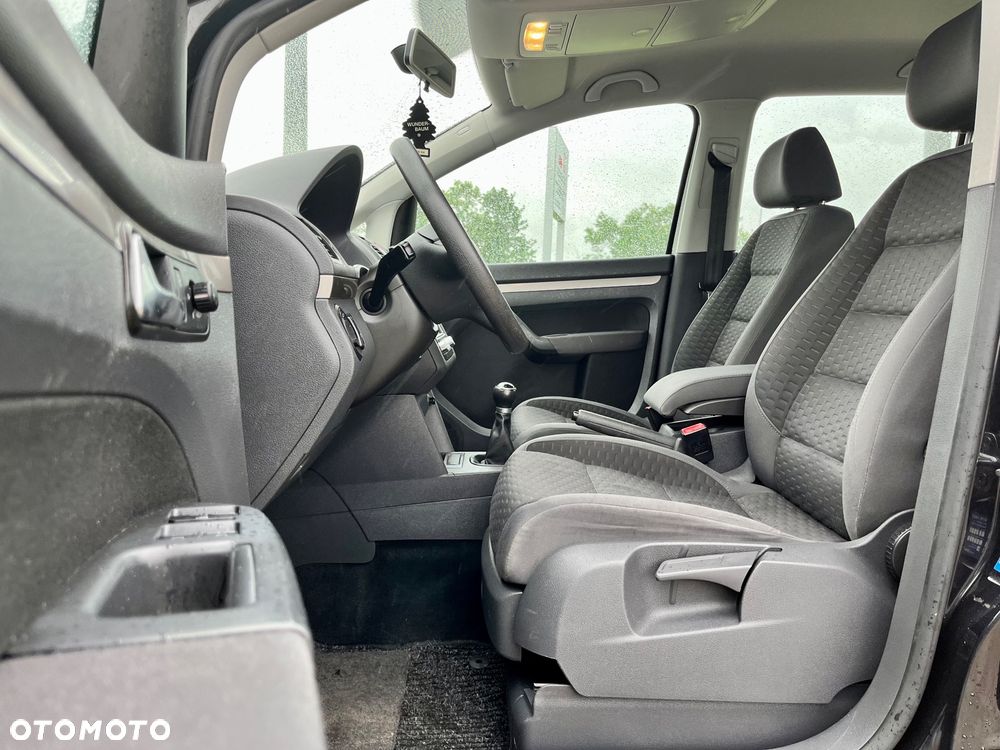 Volkswagen Touran 1.6 Trendline - 17
