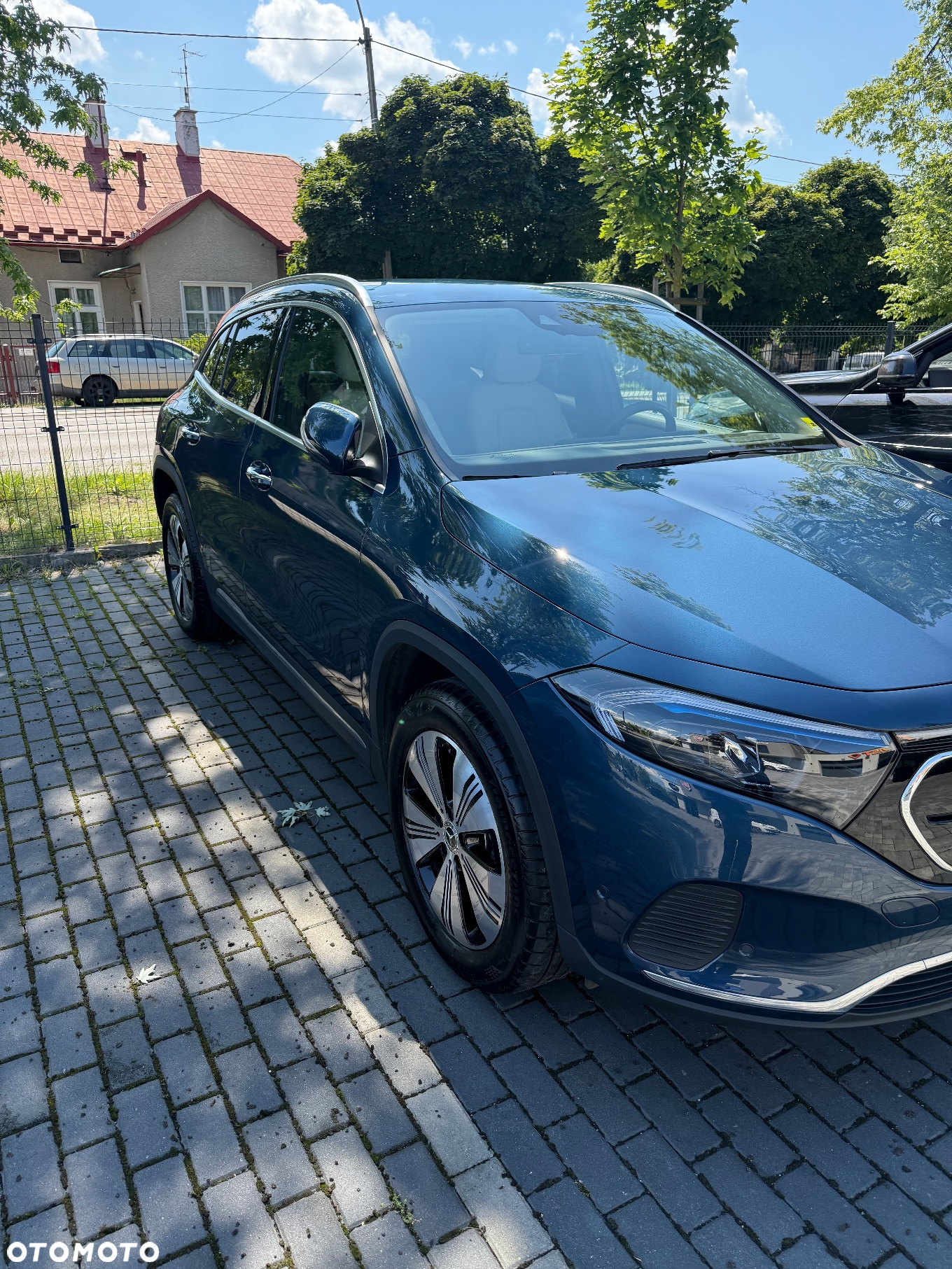 Mercedes-Benz EQA 300 66.5kWh 4-Matic AMG Line - 8