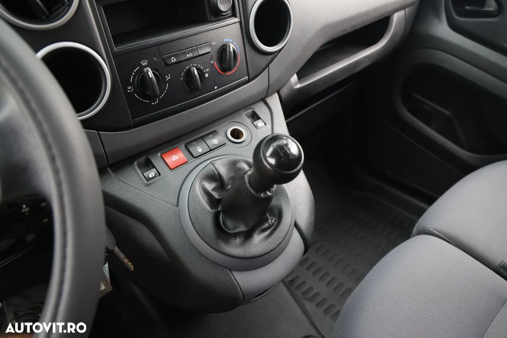 Citroën Berlingo 1.6 HDI First - 14