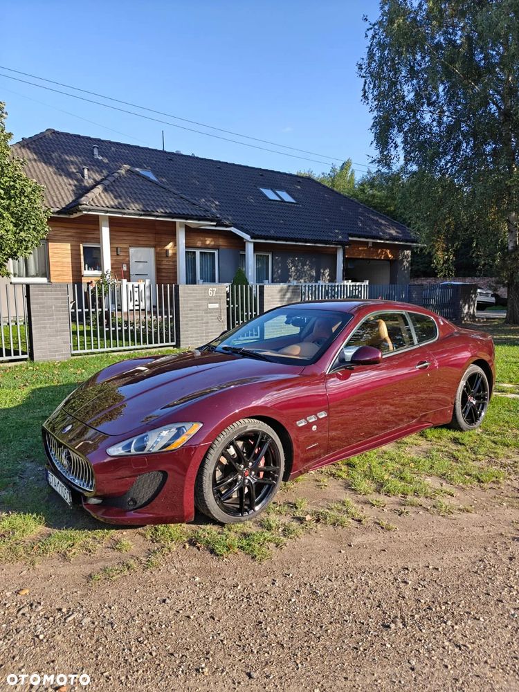 Maserati GranTurismo - 23