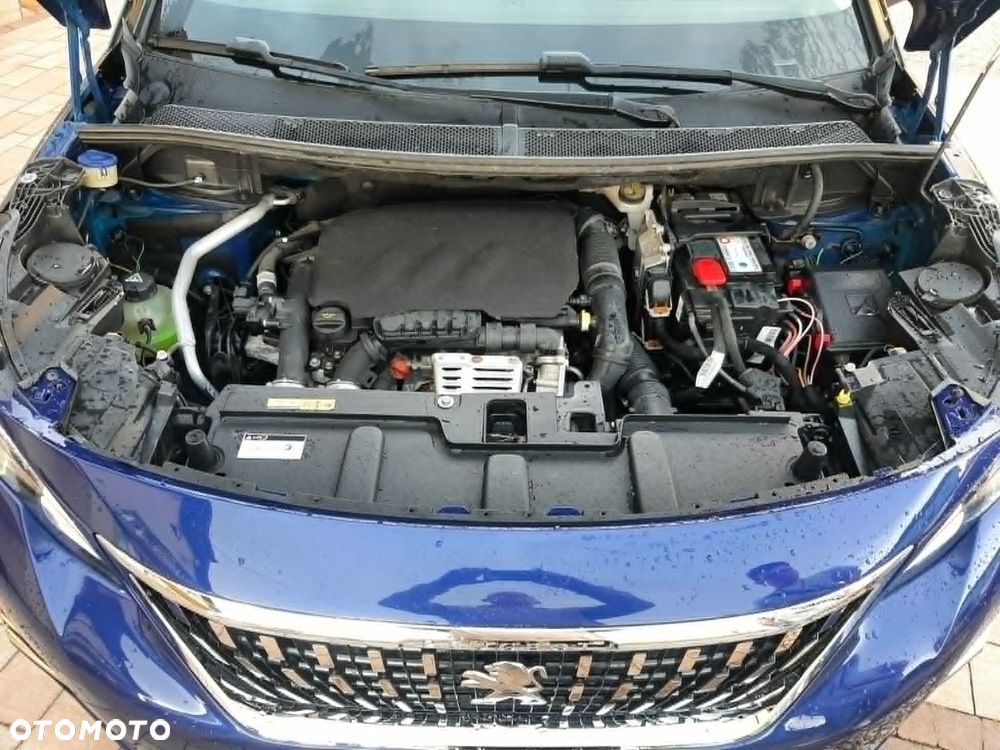 Peugeot 3008 PureTech 130 Stop & Start GPF Allure - 19